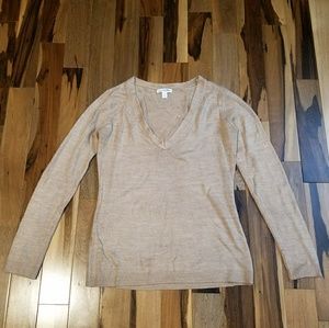 🌟New York & Company Beige V-Neck Sweater